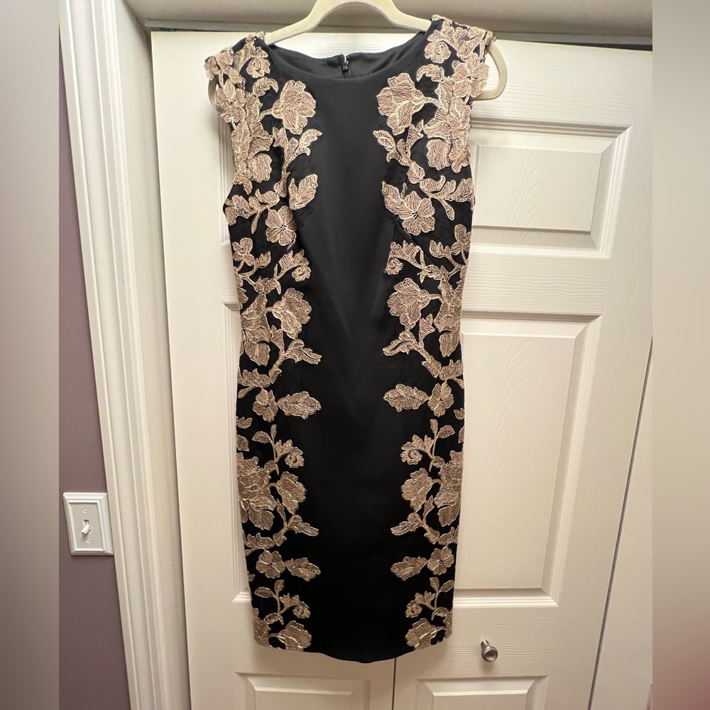 Tadashi Shoji Black short sleeve dress Size 10